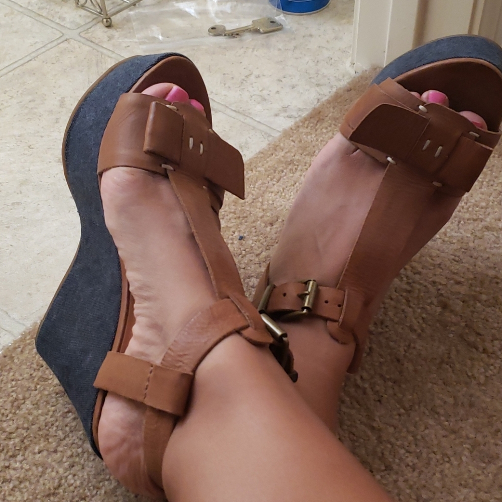 Leather Tan Wedges